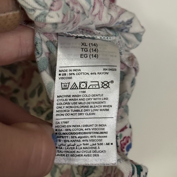 Old Navy Pink and Green Floral Top - Picture 3 of 5